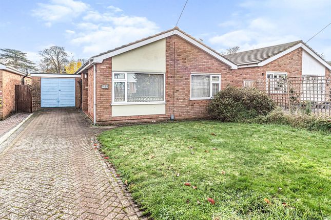 Thumbnail Detached bungalow for sale in Cedar Avenue, Ickleford, Hitchin