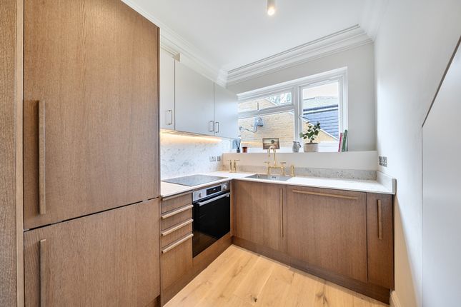 16A,, Longton Avenue, London photo 4