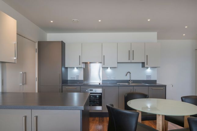 907, New Village Avenue, London photo 4