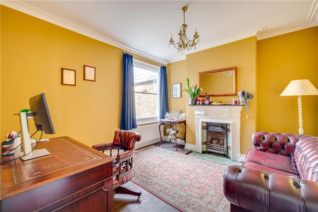 111,, Replingham Road, London photo 4