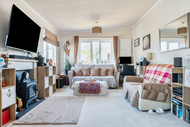 Dolbeare Court,2 Beech Drive, Saltash photo 2