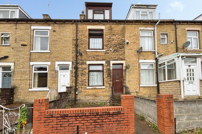 4-bed terraced on 66,, Harlow Road, Bradford, £100,000