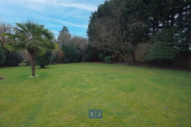 Detached house for sale in Ripley View, Loughton