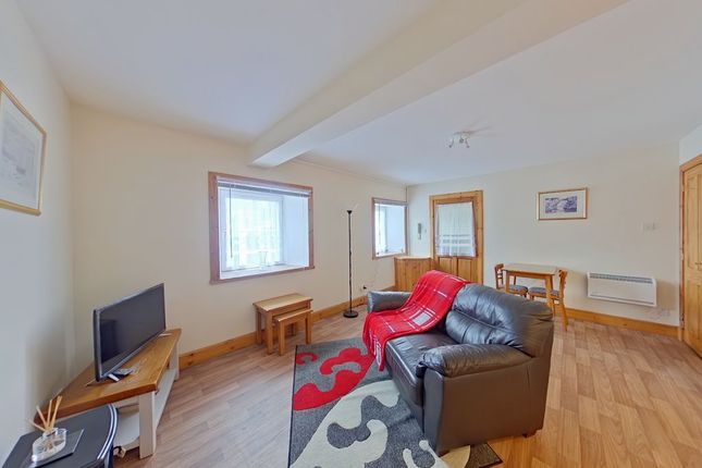 Flat 2 The Maltings, Couper Square, Thurso photo 2