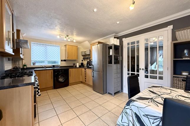 Thorny Close, Loughborough photo 4