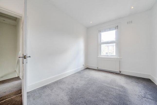 66, Shorndean Street, London photo 4