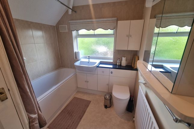 7, Greenacres Road, Birmingham photo 3