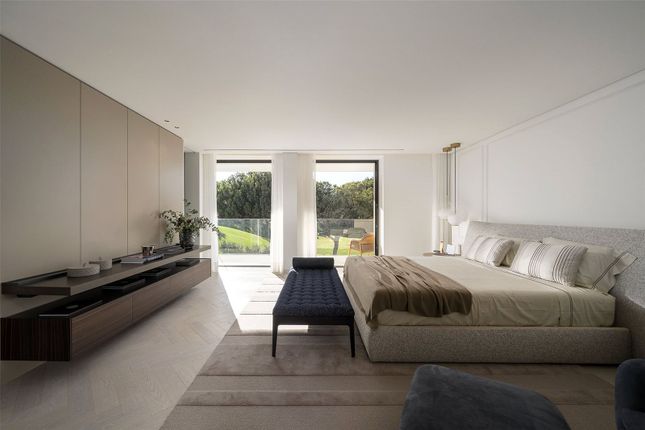Apartment for sale in Horizon Residences, One Green Way, Quinta Do Lago, Rua Nabão, Algarve, 8135-024