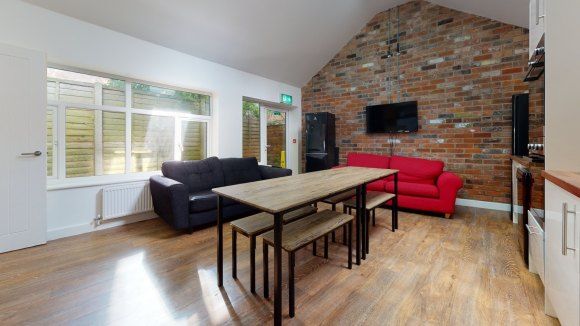 20A, Meadow Lane, Loughborough photo 4