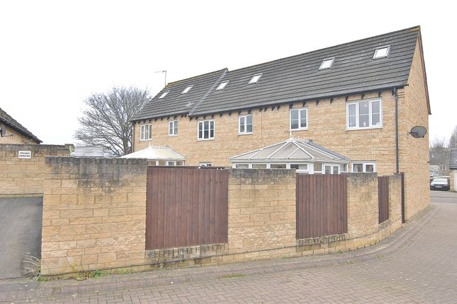 End terrace house for sale in Ashway Court, Stroud, Gloucestershire
