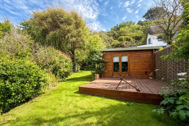 Square Cottage, Cadgwith, Cornwall photo 3