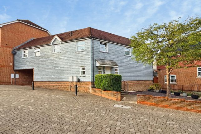 2-bed semi-detached on Chertsey Street, Hampshire, £460,000