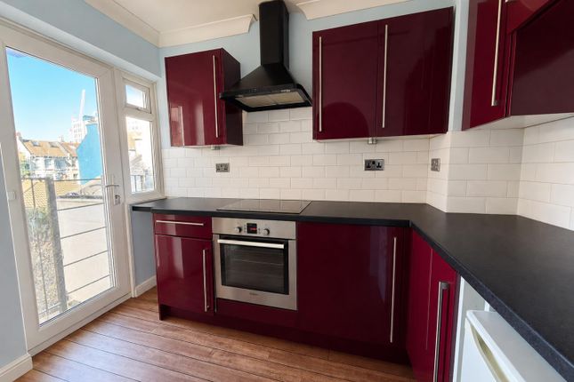 16, Chichester Close, Chichester Place, Brighton photo 2