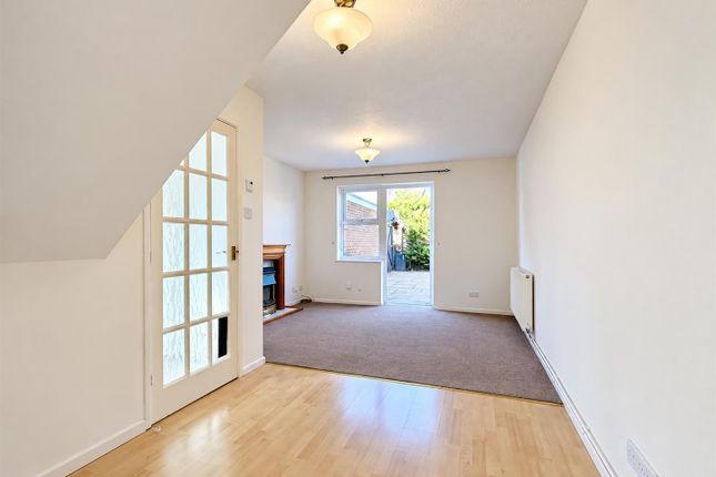 39, Epsom Walk, Hereford photo 2