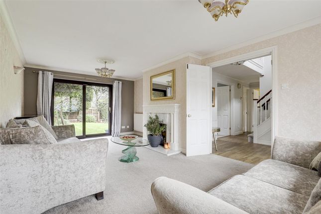 58 Hallfields, Nottingham photo 2