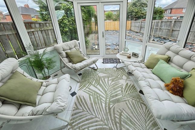 11, Yewtree Gardens, Newcastle Upon Tyne photo 5