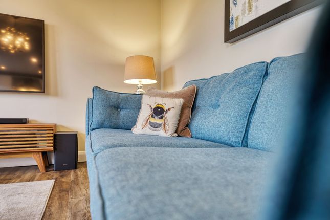 92 Ferry Road, Glasgow photo 4