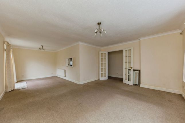 3, Drummond Way, Cheshire photo 2