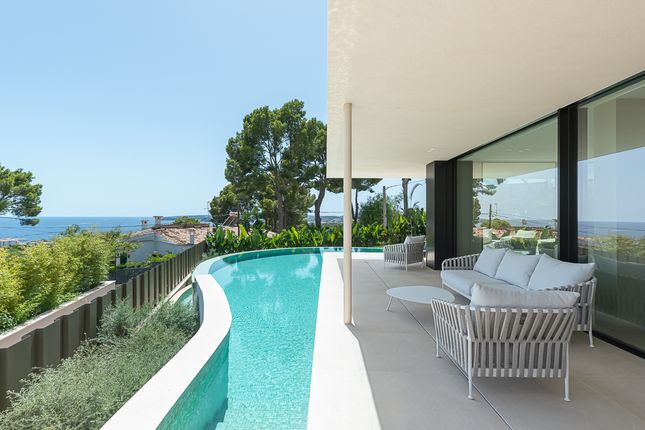 Villa for sale in Costa D'en Blanes, Mallorca, Balearic Islands
