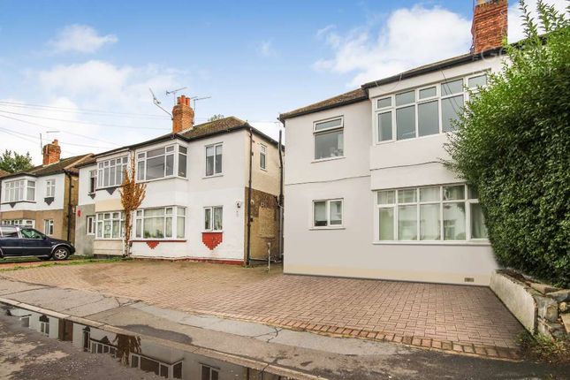 Property For Sale In Smeaton Road Woodford Green Ig8 Buy Properties In Smeaton Road Woodford Green Ig8 Zoopla