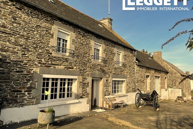 Merléac, CôtesD'armor, Bretagne, 4 bedroom villa for sale 64060200