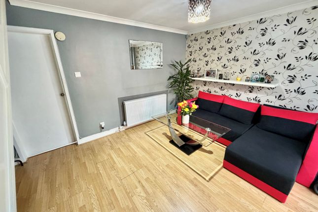 46, Downing Street, NOTTINGHAM photo 3