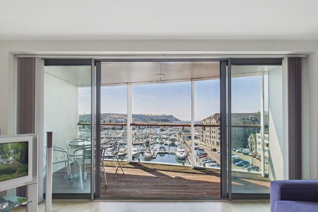 Flat 17, Discovery Wharf, Plymouth photo 4