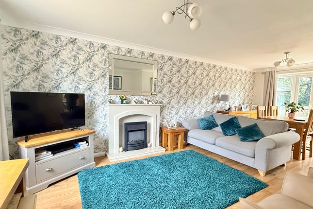 20 PEALSHAM GARDENS, FORDINGBRIDGE, FORDINGBRIDGE photo 4