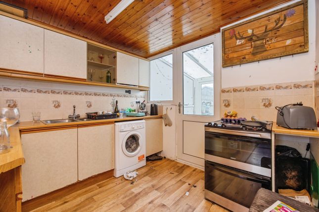 10, Gilbert Close, St. Austell photo 4