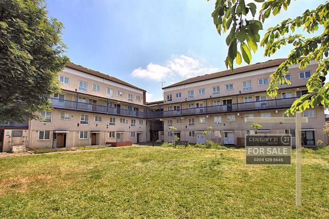 Thumbnail Flat for sale in Norman Crescent, Hounslow