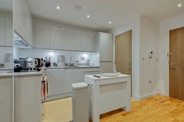 Flat 19 Corinthian Court, 1 Station Approach, Ruislip photo 3