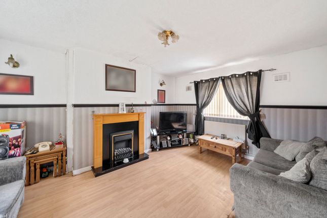 2 Clarke Street, Leigh photo 2