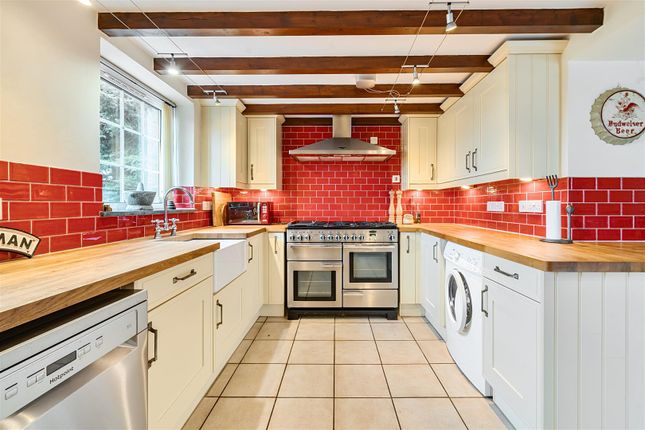 Langstone Court, Launceston photo 3