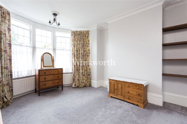 2, Riverway, Palmers Green photo 3