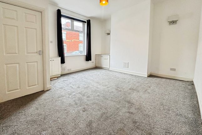 38, Buchanan Street, Swinton photo 2