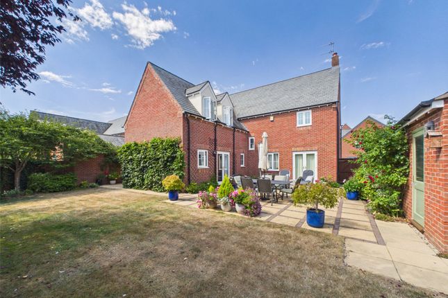 4, Sunnyside Close, Worcester photo 4