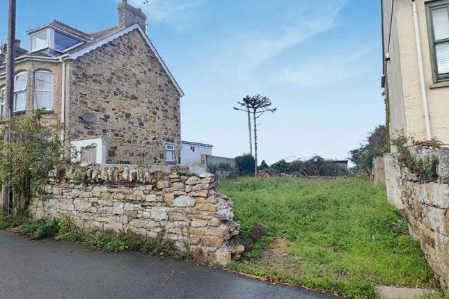 6 Parkenbutts, Newquay photo 2