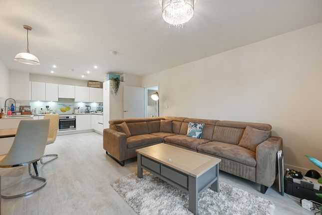Flat 1, Cadmium Apartments, Harrow View, Harrow photo 3