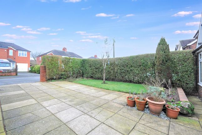 45, Park Drive, Stoke-On-Trent photo 2