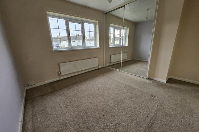 Town house for sale in Broome Avenue, Swinton, Mexborough