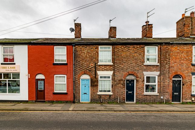 Terraced house to rent in Chester Road, Macclesfield