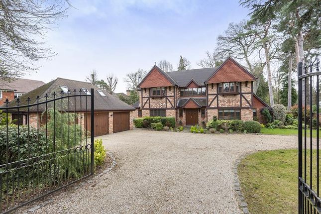 Thumbnail Detached house to rent in Sunning Avenue, Sunningdale