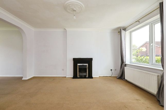 3, Hunters Green, Sheffield photo 3