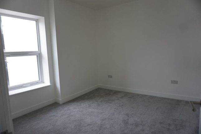 Flat 4, 9 Third Avenue, Nottingham photo 4