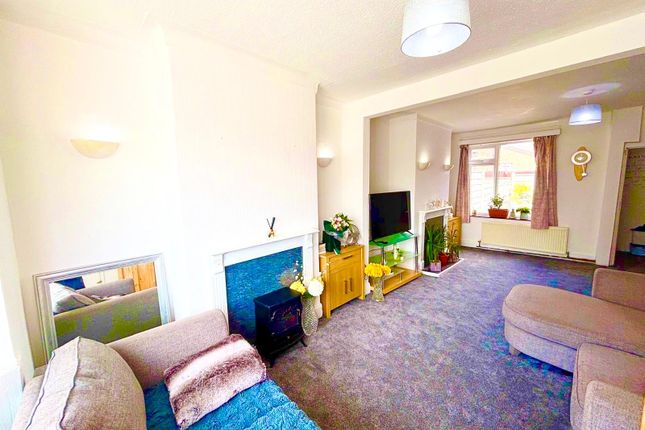 51, Greenfield Street, Manchester photo 2