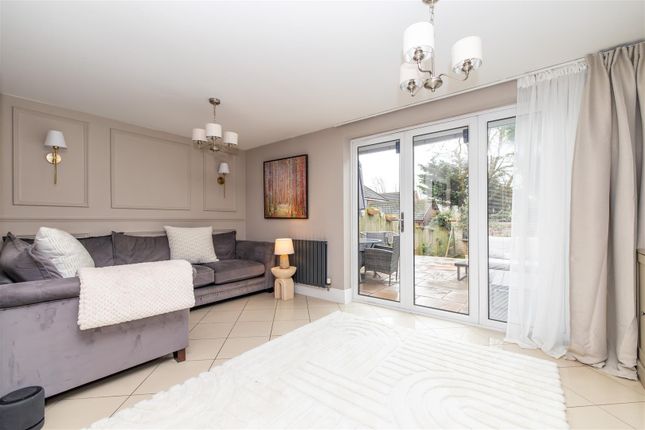16, Mayfair Mount, Leeds photo 4