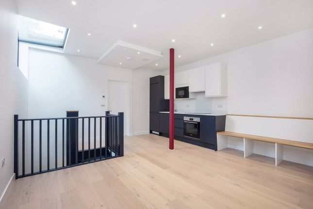 Thumbnail Property to rent in Muswell Hill, London