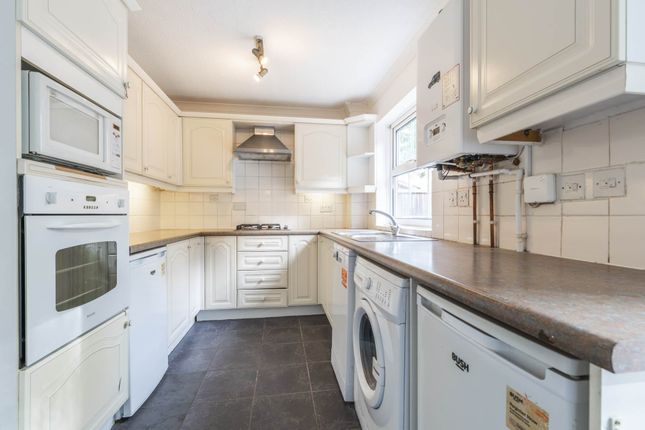 15, Fairview Close, Tonbridge photo 4