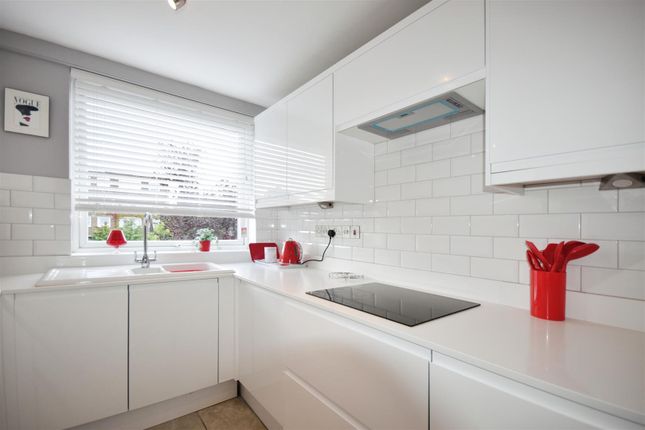 Flat for sale in Otho Court, Augustus Close, Brentford