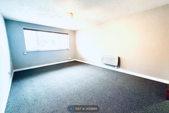 Cranleigh Court, High Street, Cubbington, Leamington Spa photo 3